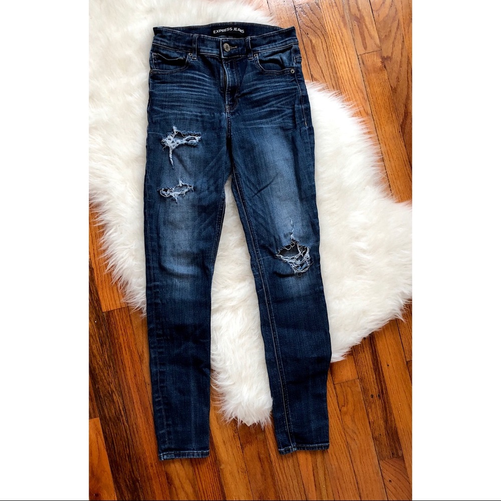 Distressed Express Jeans